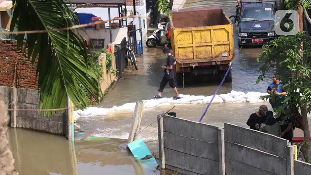 Banjir Tangerang: 290 KK Terdampak, Pemkot Bergerak Cepat!