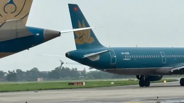 Boeing Tabrak Airbus di Hanoi: Video Viral Mengejutkan